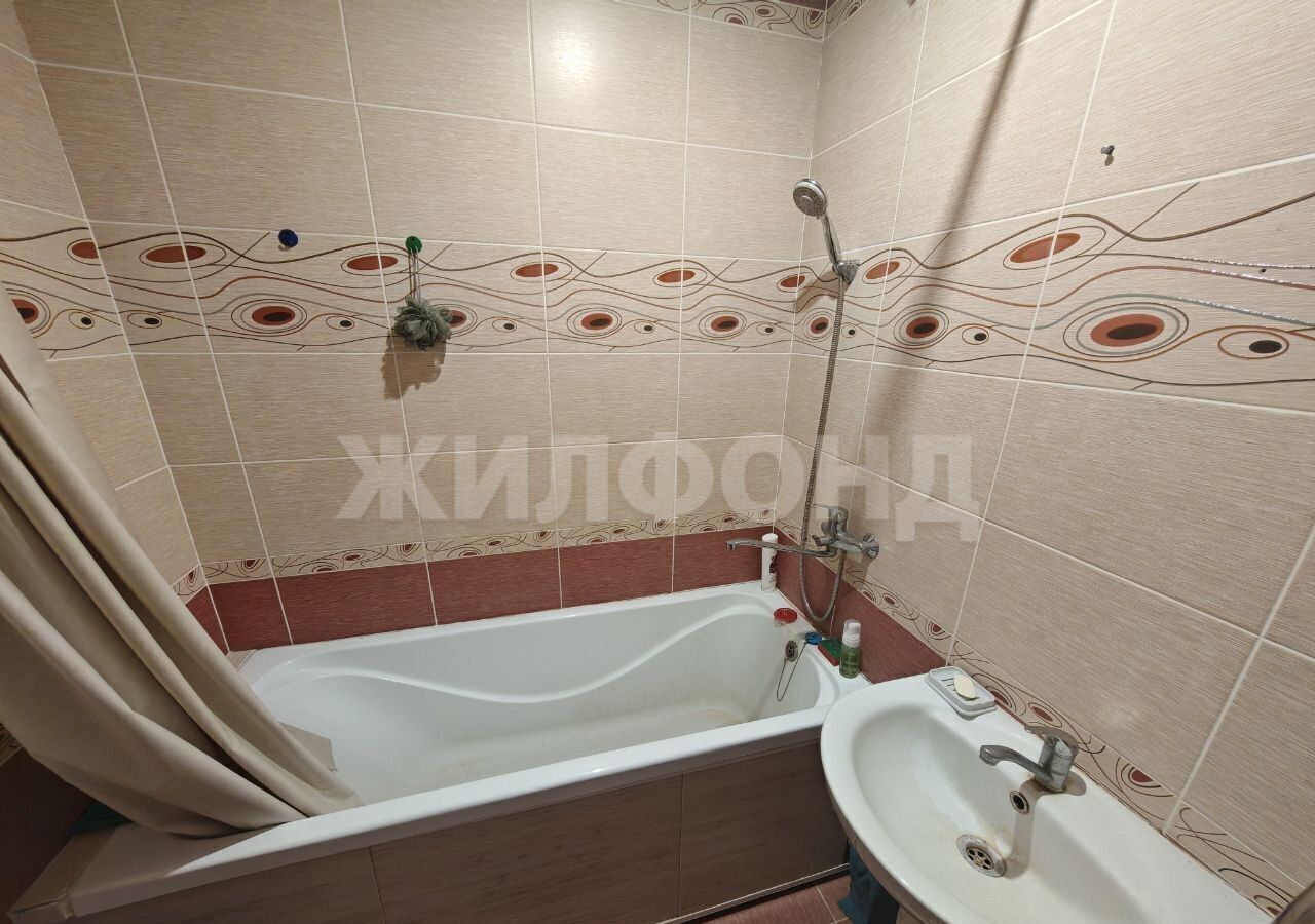 квартира г Новосибирск ул Петухова 14/5 Площадь Маркса фото 18