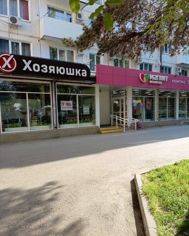 торговое помещение ул Новороссийская 100б фото