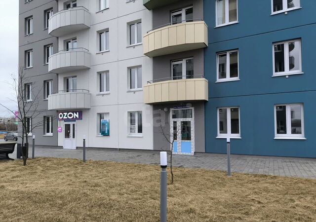 торговое помещение р-н Ленинский ул Героев космоса 11 фото