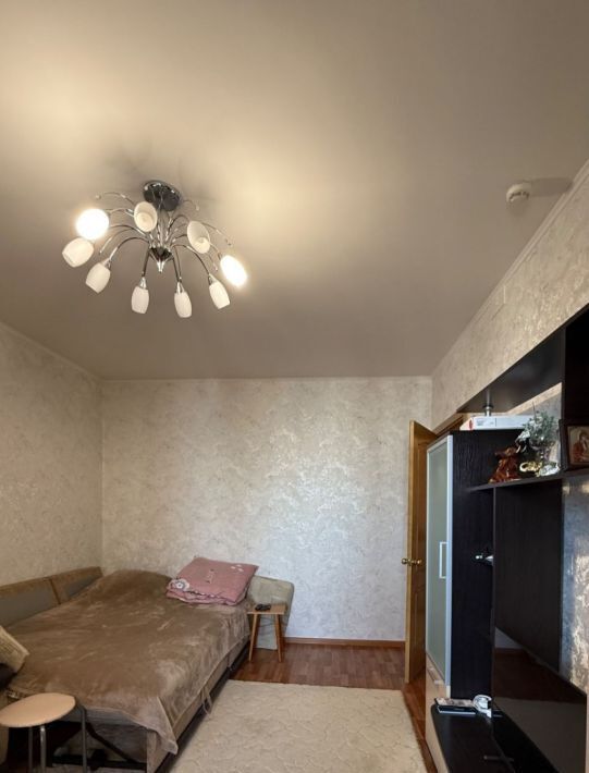 квартира г Курск р-н Центральный пр-кт Вячеслава Клыкова 7 фото 3