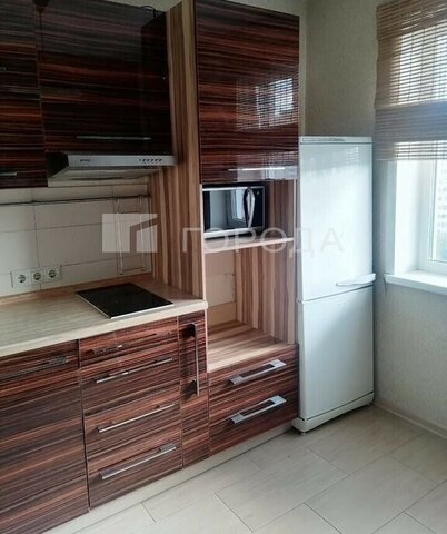 Золотая Нива дом 42/3 фото