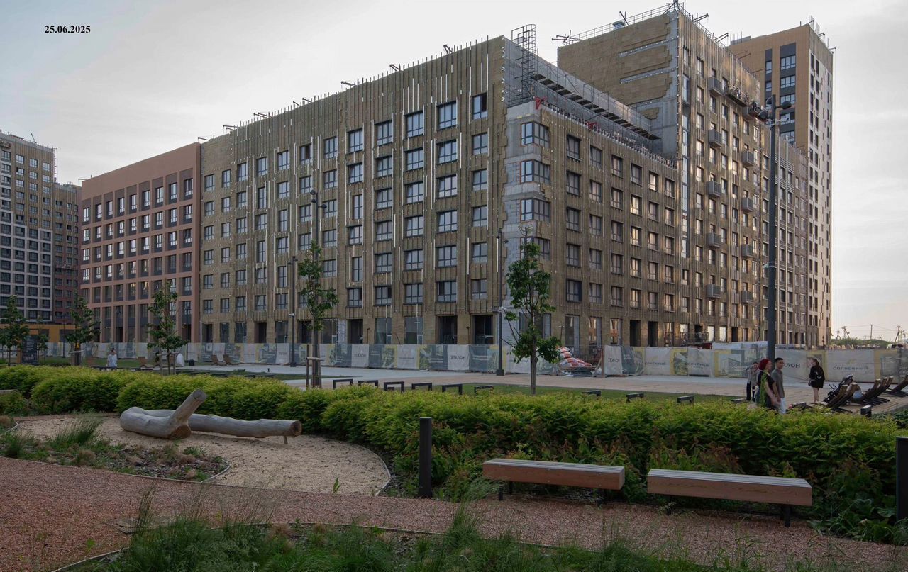 квартира г Екатеринбург р-н Ленинский ул Чемпионов 15а фото 3