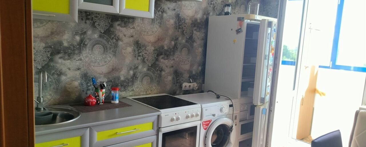 квартира г Дивногорск ул Чкалова 82 фото 1