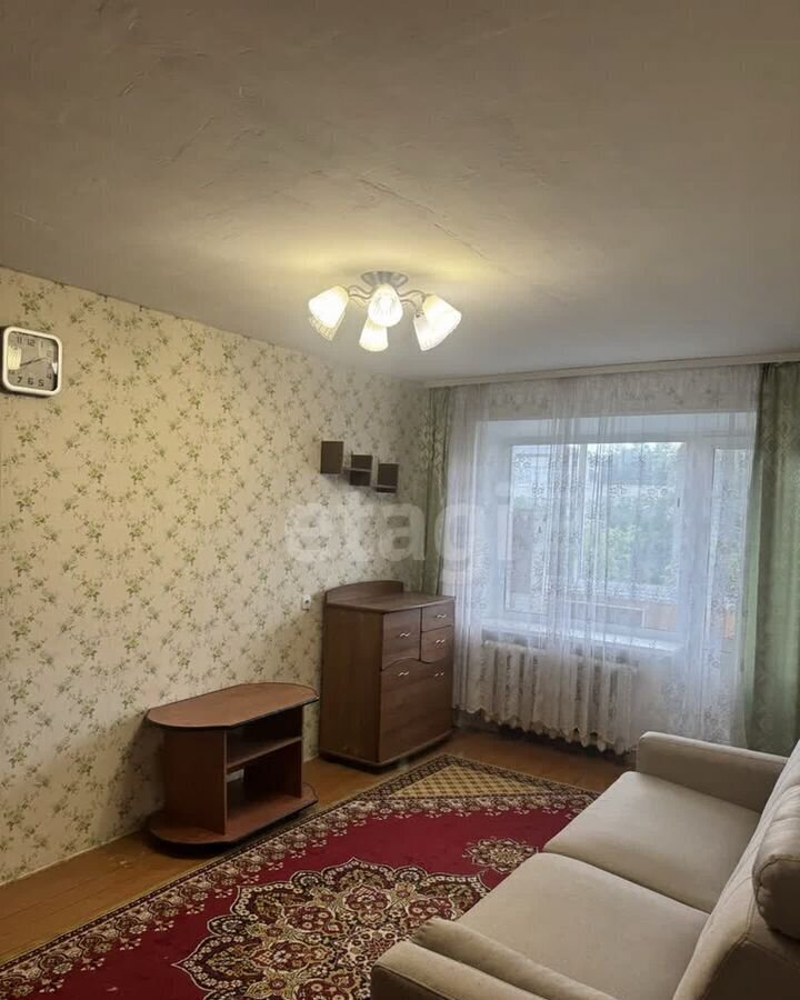 квартира р-н Режевской г Реж ул Строителей 14 фото 1