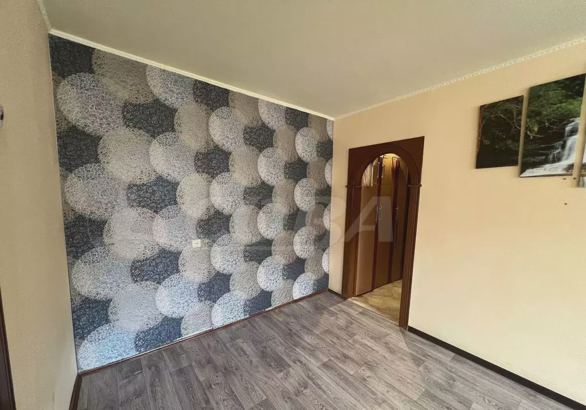 квартира г Ялуторовск ул Ленина 35 фото 1