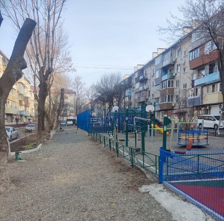 квартира г Уссурийск ул Крестьянская 50 фото 2