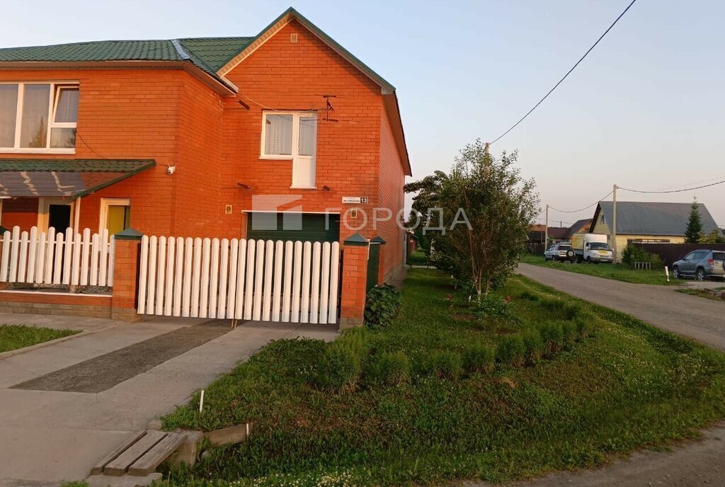 дом г Барнаул п Бельмесево ул Житомирская 13 р-н Центральный коттеджный посёлок Сибирская долина фото 3