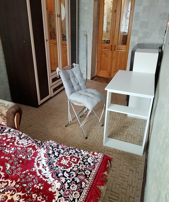 комната г Барнаул р-н Ленинский ул Эмилии Алексеевой 90 фото 3
