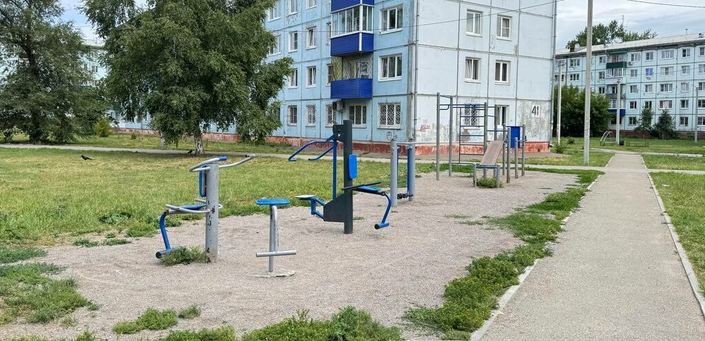 квартира г Усолье-Сибирское ул Луначарского 43 фото 2