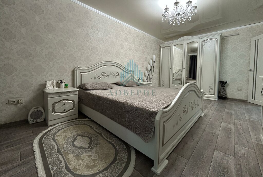квартира г Астрахань р-н Трусовский ул Тренева 25 фото 1