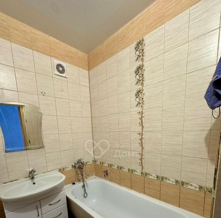 квартира г Волгоград р-н Советский ул им. Грибанова 20 фото 7
