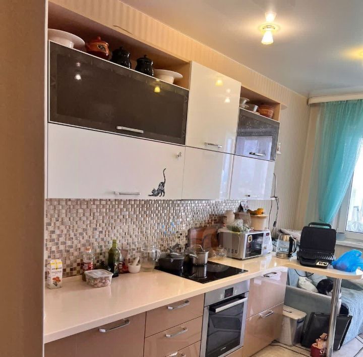 квартира г Ангарск 20, 18-й мкр фото 1