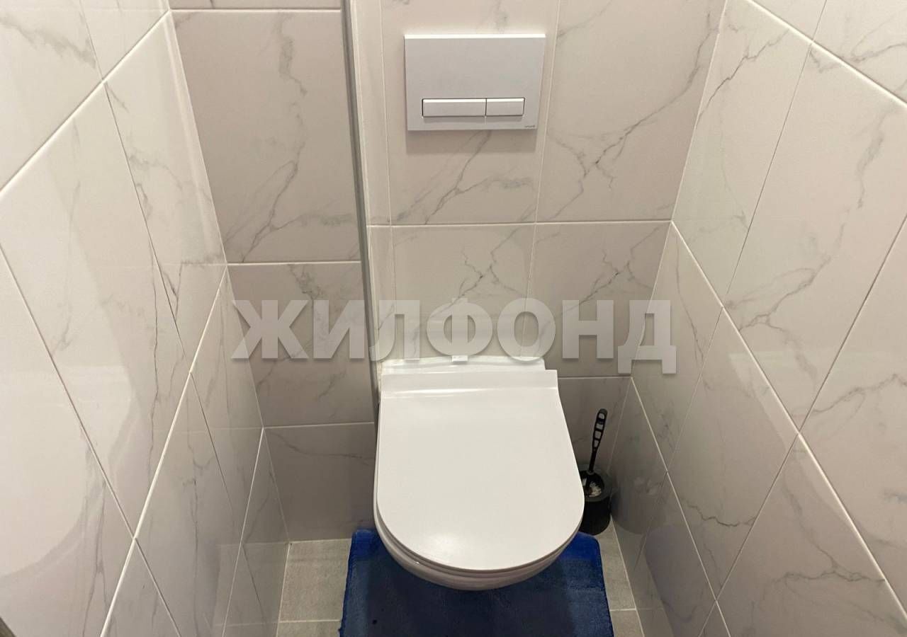 квартира г Новосибирск р-н Октябрьский Золотая Нива ул Лазурная 2 фото 8