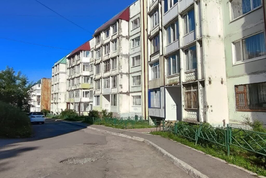 квартира г Петропавловск-Камчатский ул Виталия Кручины 6 фото 1