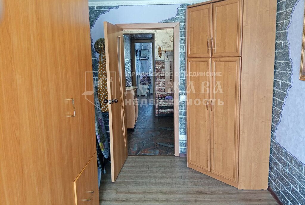 квартира г Междуреченск ул Октябрьская 27 фото 25