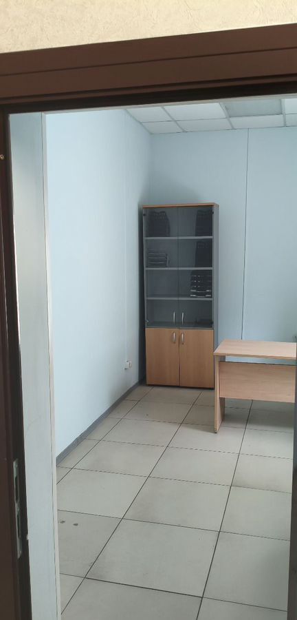 торговое помещение г Новокузнецк р-н Куйбышевский ул Невского 1 Кемеровская обл. — Кузбасс фото 5