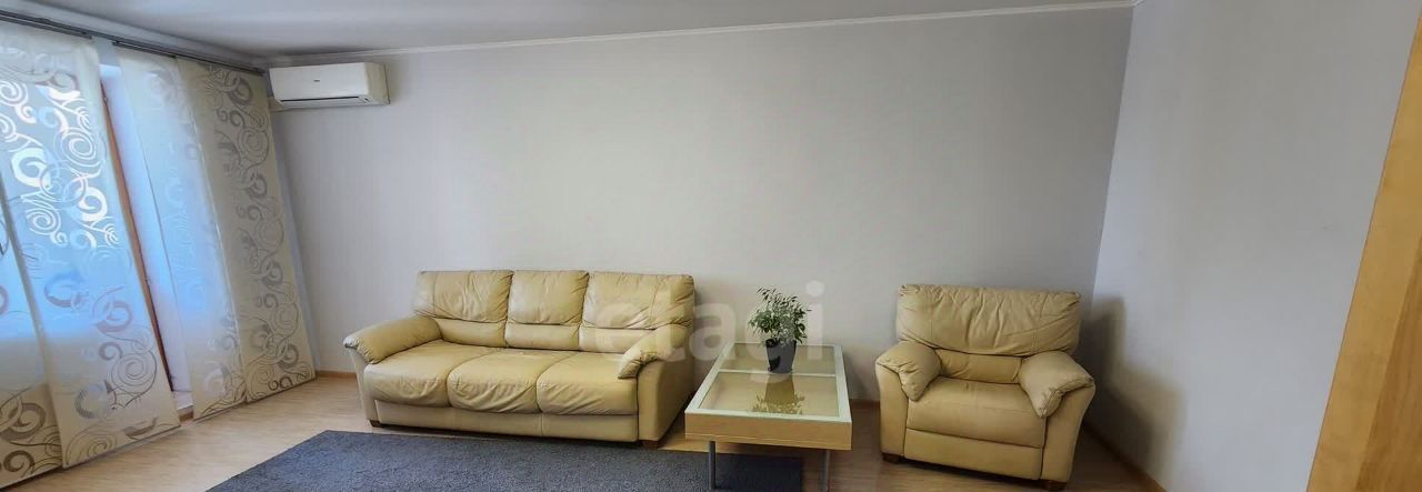 квартира г Тольятти р-н Автозаводский б-р Цветной 10 16-й кв-л фото 2