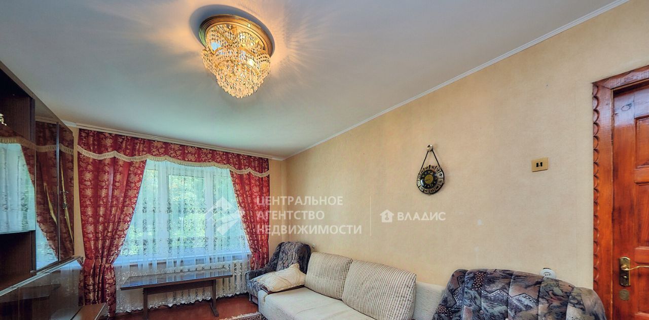 квартира г Рязань р-н Московский ул Бирюзова 5к/1 фото 1