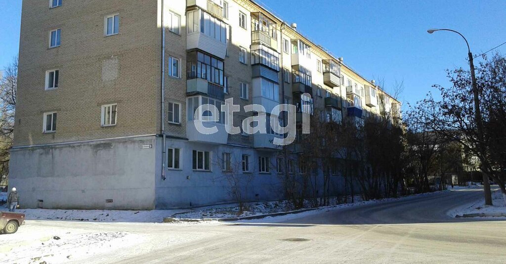 квартира г Златоуст ул Дворцовая 9 фото 12