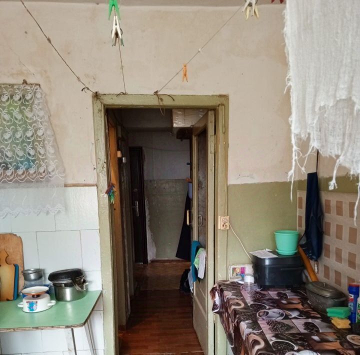 комната г Саратов р-н Кировский ул им Осипова В.И. 18 фото 4