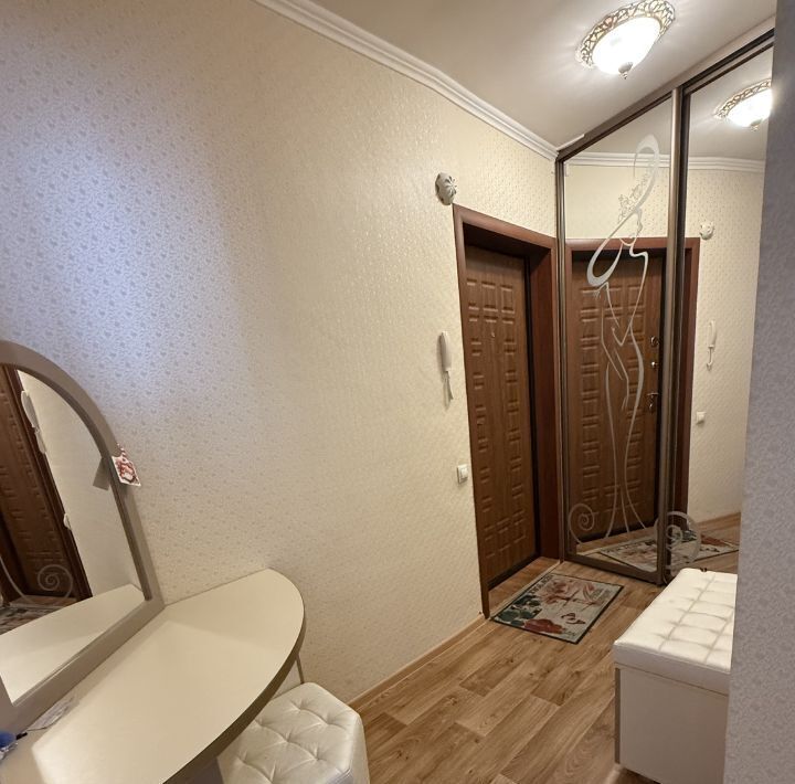 квартира г Курск р-н Центральный ул Бойцов 9-й дивизии 185ж фото 1