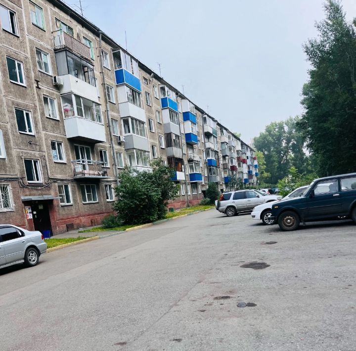 квартира г Новокузнецк р-н Заводской ул Клименко 33 фото 17