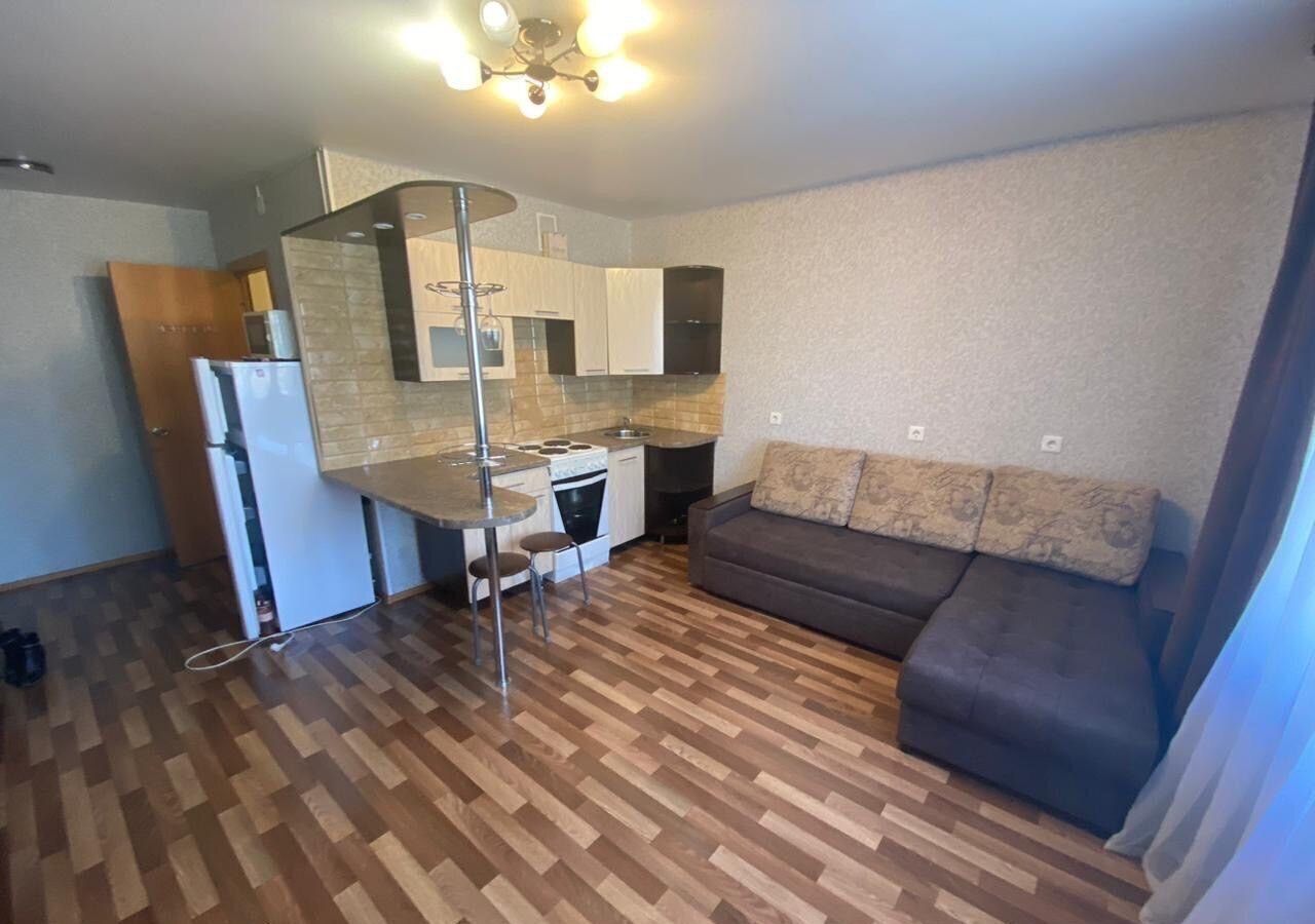 квартира г Кемерово р-н Рудничный ул Дегтярева 6 фото 2
