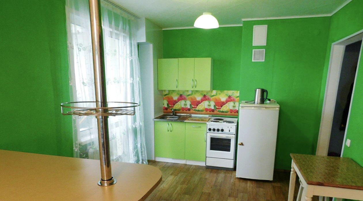 квартира г Барнаул р-н Ленинский ул Гущина 150/2 фото 1