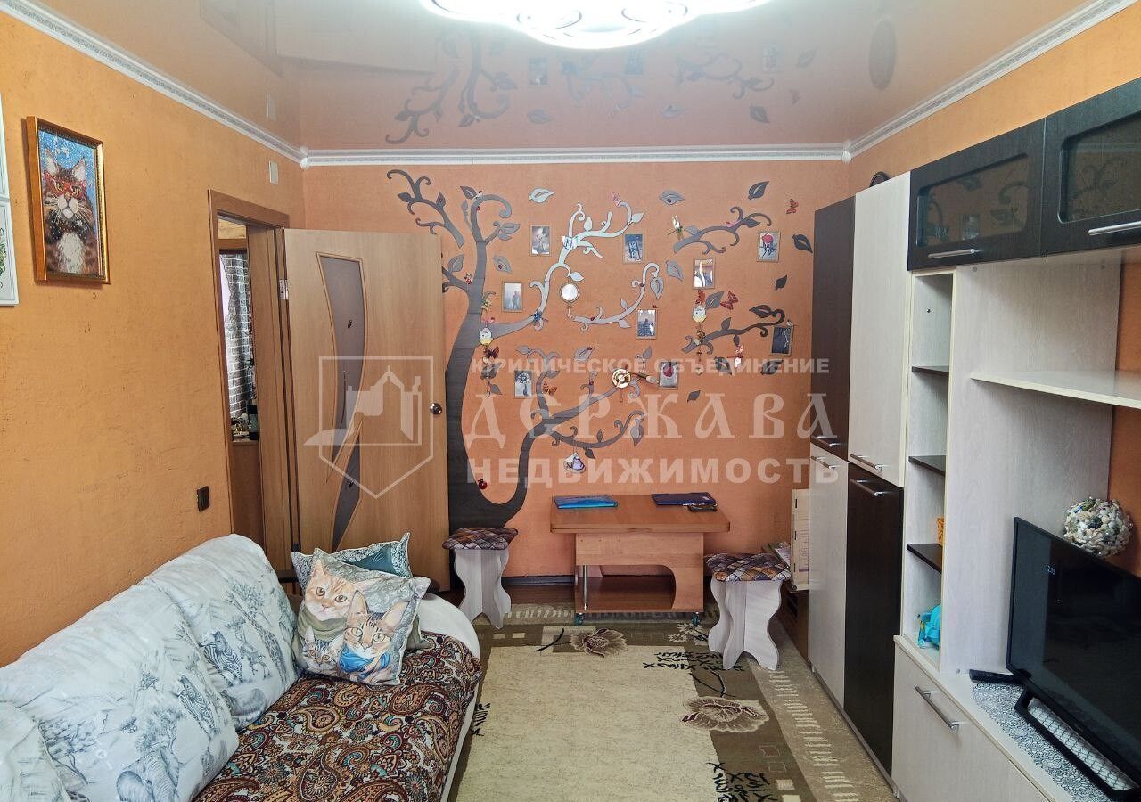 квартира г Междуреченск ул Октябрьская 27 фото 2