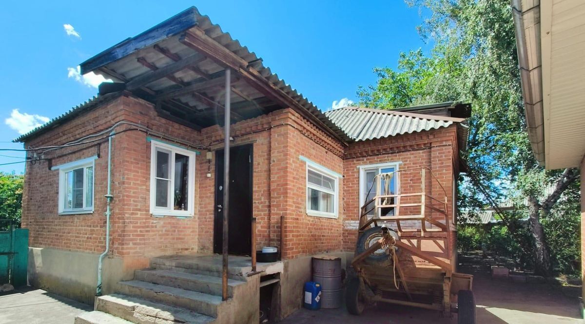 дом р-н Лабинский г Лабинск ул Виноградная Лабинское городское поселение фото 1