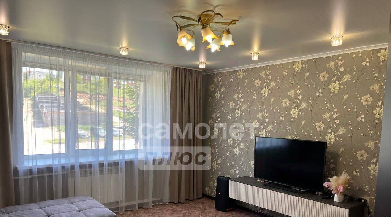 квартира г Октябрьский ул Кортунова 12 фото 2