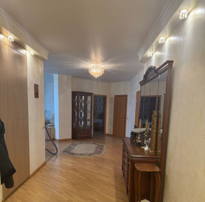 квартира г Пермь р-н Дзержинский ул Окулова 62 фото 2