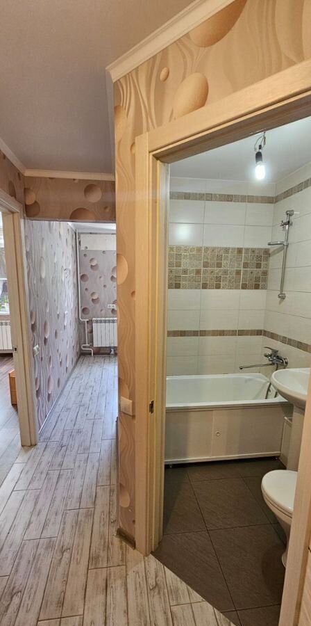 квартира г Невинномысск р-н Центр ул Революционная 8а фото 13