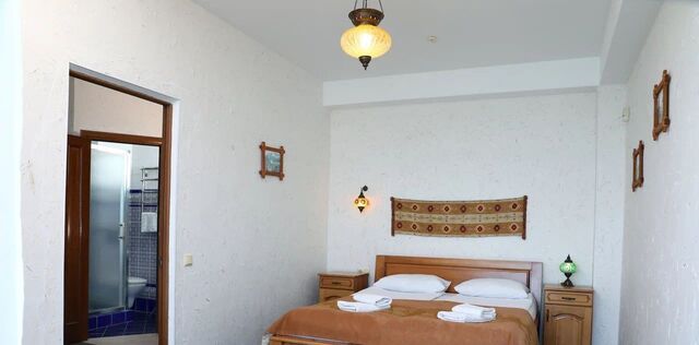 комната пгт Кореиз ш Алупкинское 7з фото