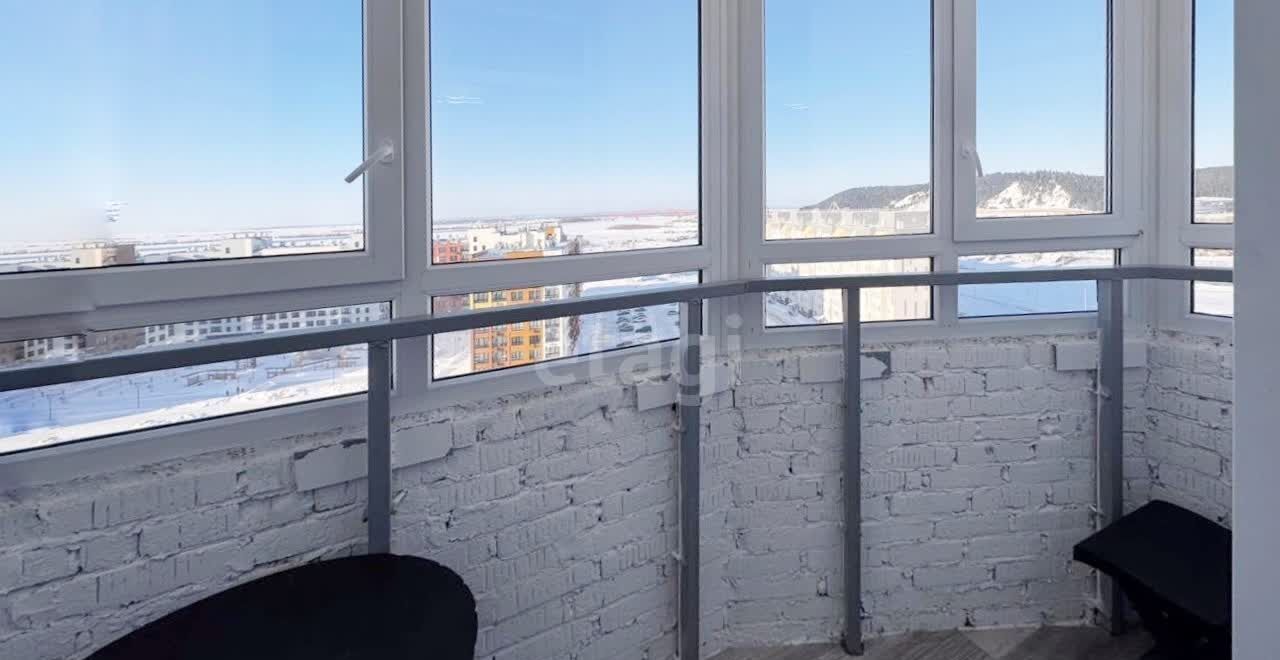 квартира г Ханты-Мансийск Самаровская ул., 8к 1 фото 6