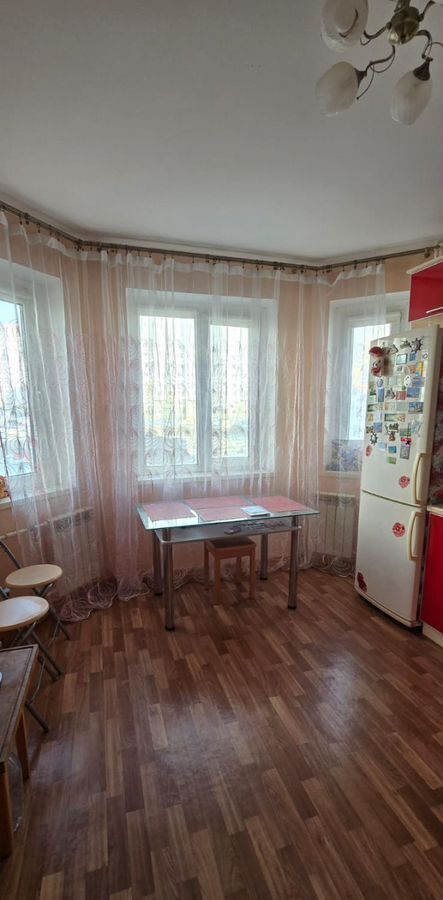 квартира г Курск р-н Центральный пр-кт Вячеслава Клыкова 77 фото 5