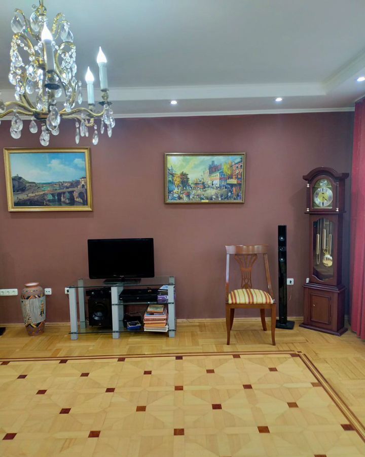 квартира г Астрахань р-н Кировский ул Сен-Симона 42к/1 фото 1