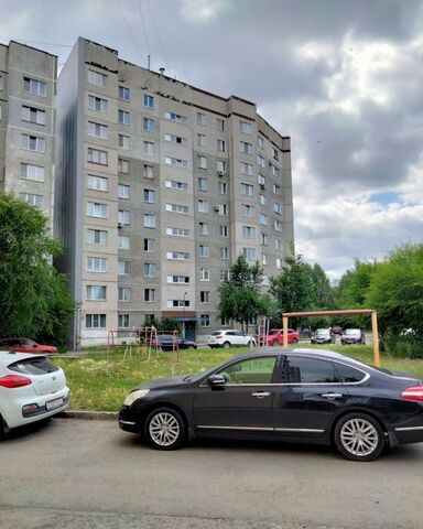 мкр 6-й р-н Заозерный, жилой район Заозёрный, 10А фото