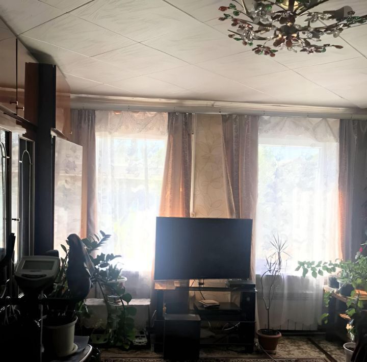 дом г Энгельс городское поселение Энгельс фото 4