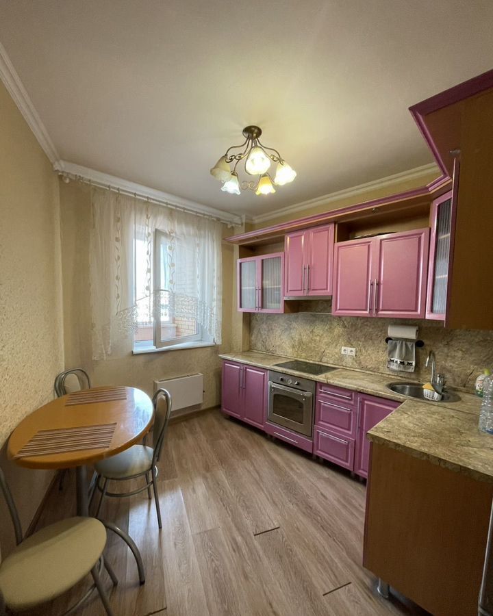 квартира г Истра ул Главного Конструктора В.И.Адасько 7к/1 фото 1