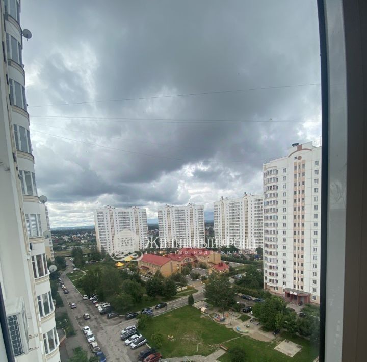 квартира г Курск р-н Центральный пр-кт Вячеслава Клыкова 35 фото 8