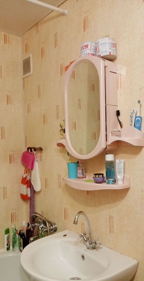 квартира г Кострома р-н Фабричный ул Борьбы 32 фото 12