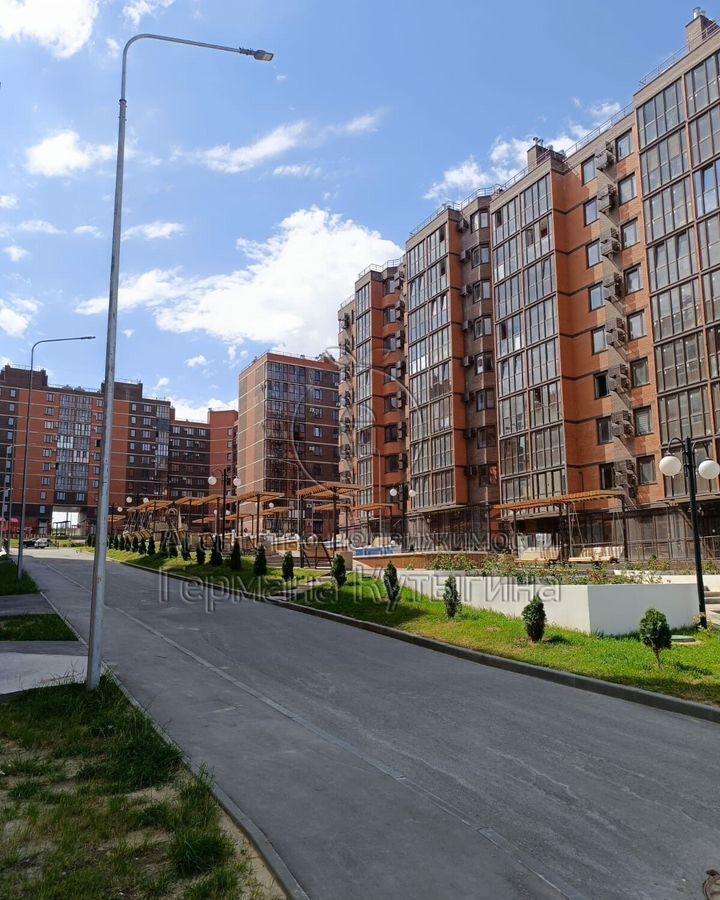 квартира г Волгоград р-н Кировский ул 70-летия Победы 19а ЖК «Колизей» фото 14