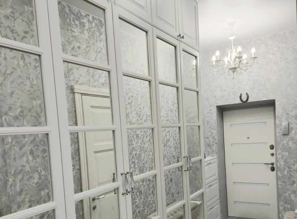 квартира г Павловск ул Первого Мая 10к/2 метро Купчино фото 1