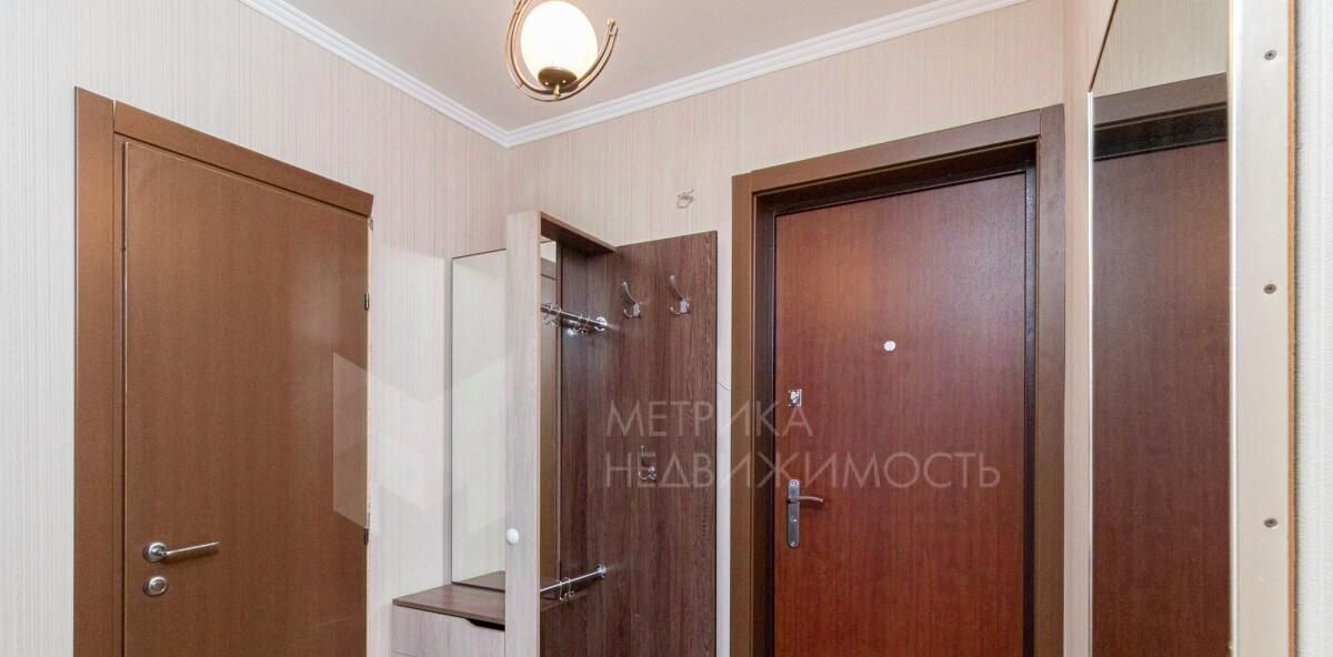квартира г Тюмень р-н Ленинский ул 50 лет Октября 36а фото 9