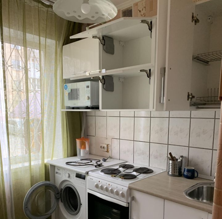квартира г Новосибирск Берёзовая роща ул Кошурникова 5/1 фото 5