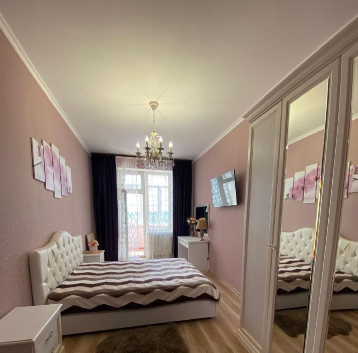 квартира г Тольятти р-н Центральный ул Ленинградская 45 фото 1