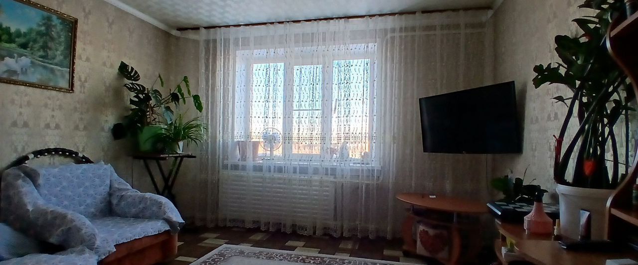 квартира г Усть-Илимск ул Молодёжная 4 фото 1