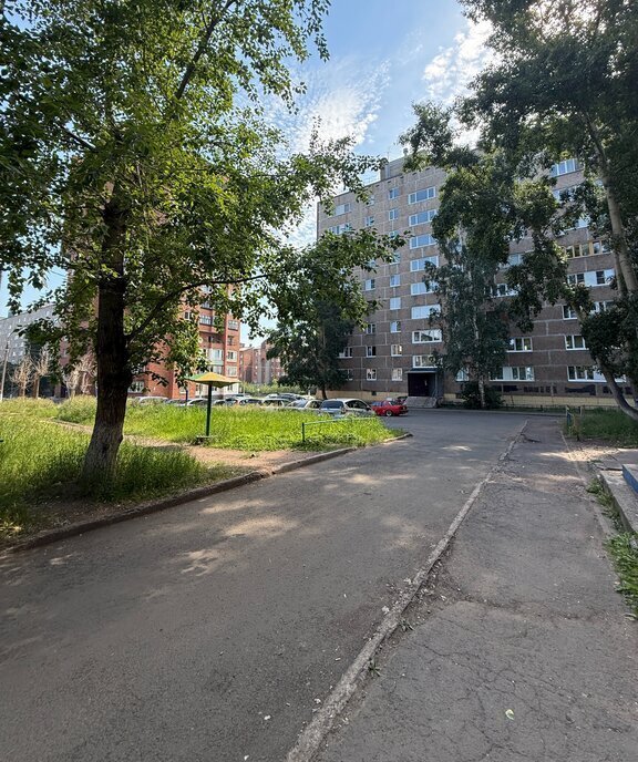 квартира г Братск Депутатская улица, 37А фото 14