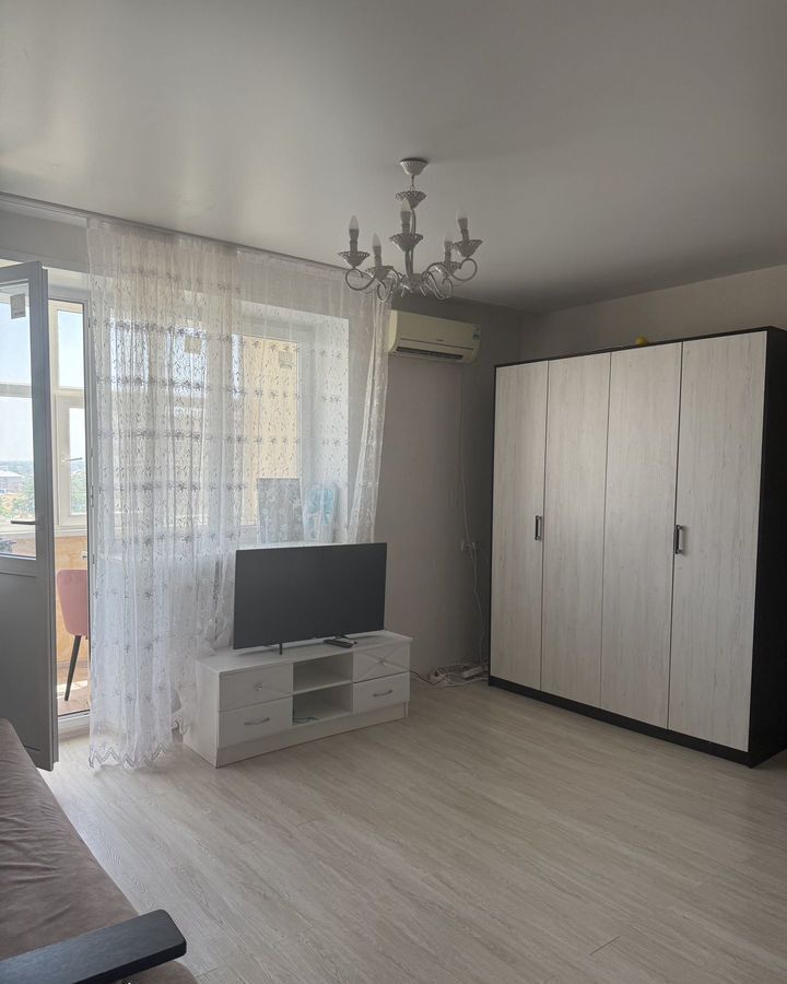 квартира р-н Ейский г Ейск ул Коммунистическая 20/6 фото 2